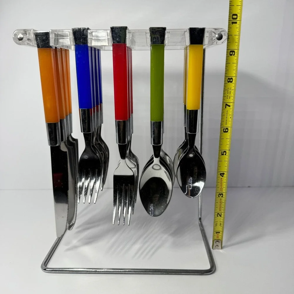 VTG Cambridge Silversmiths Temptation 20pc Flatware Set Hanging Stand Multicolor